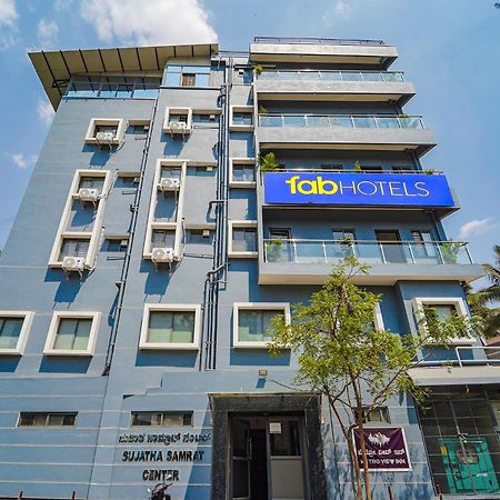 Fabhotel Metro Suites - Nr Esi Hospital Bengaluru Kültér fotó
