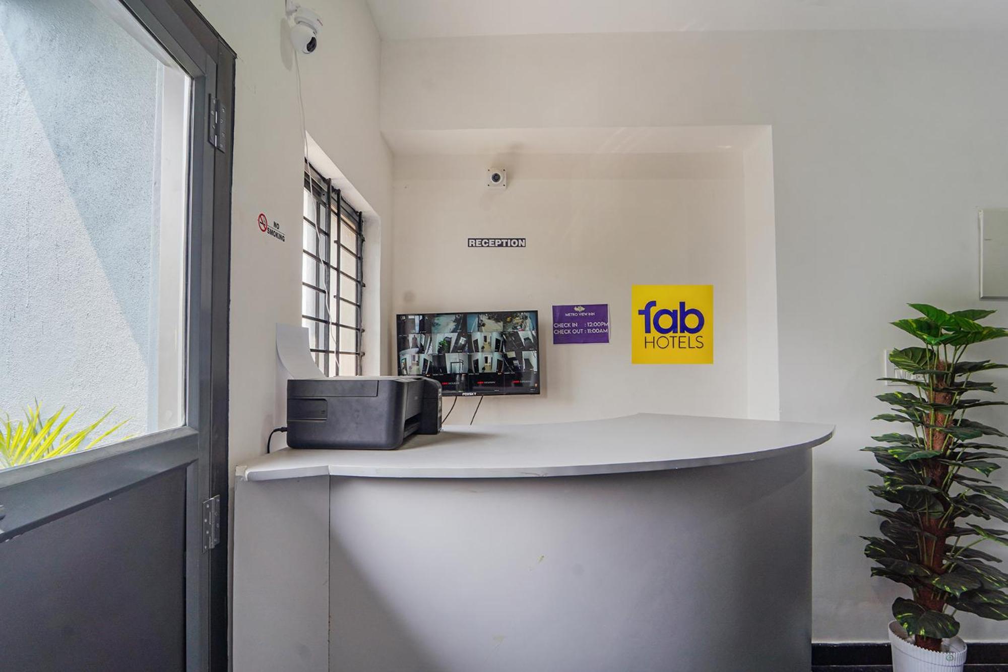 Fabhotel Metro Suites - Nr Esi Hospital Bengaluru Kültér fotó