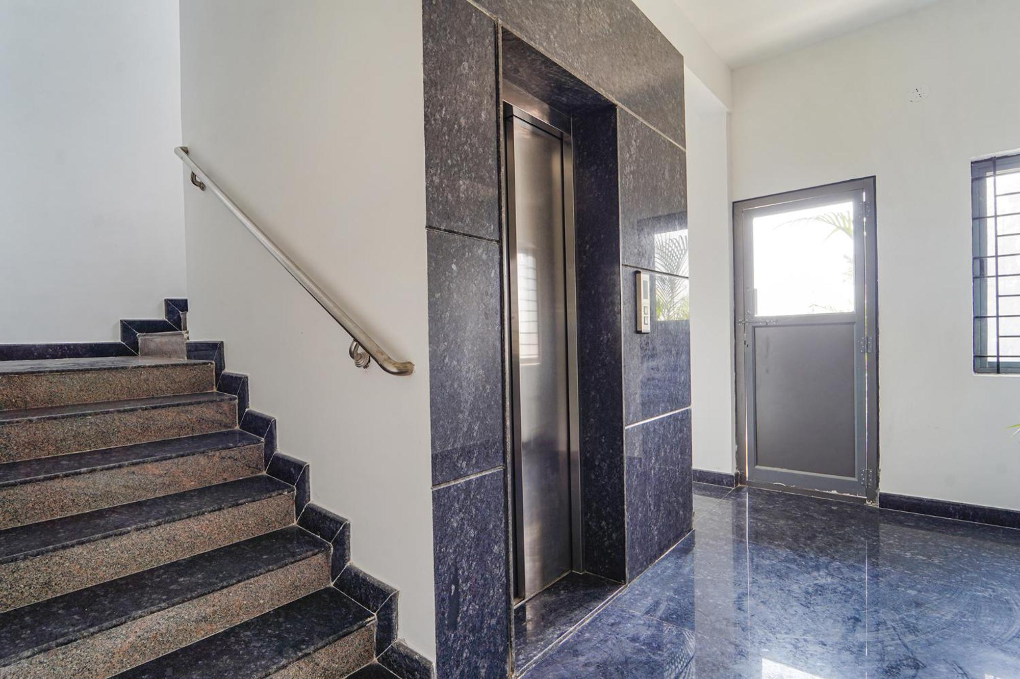 Fabhotel Metro Suites - Nr Esi Hospital Bengaluru Kültér fotó